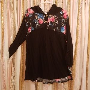 Long sleeve hooded top